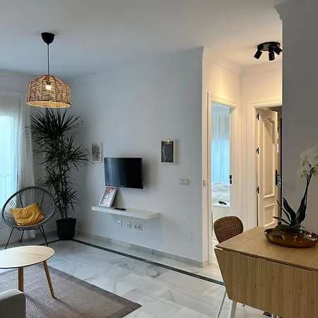 Balcones De Nerja, 5 Minutos De Balcon De Europa 아파트 *